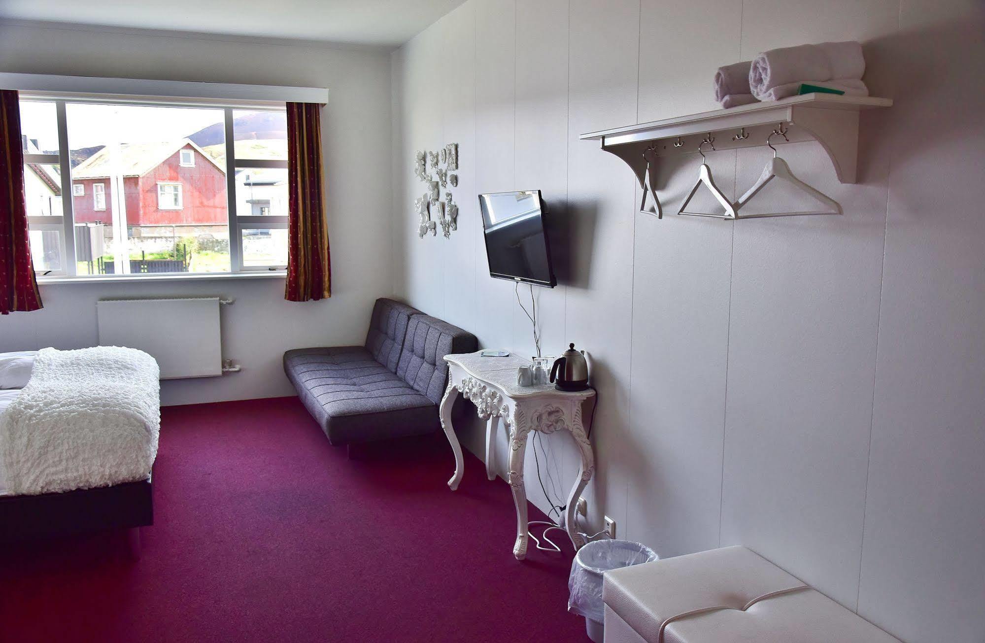 Guesthouse Hamar Вестманнаейяр Екстер'єр фото