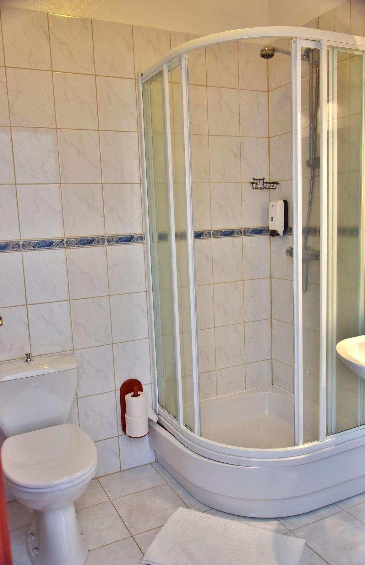 Guesthouse Hamar Вестманнаейяр Екстер'єр фото